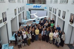 Read more about the article Liceul Voievodul Mircea din Târgoviște, școală pilot pentru implementarea proiectului international „Transforming futures: Enhancing practice for ESD for 2030 through action research”