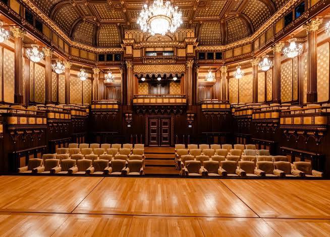 You are currently viewing Sala de teatru de la Palatul Cotroceni, deschisă pentru reprezentații gratuite susținute de trupe independente de tineri actori și de liceeni