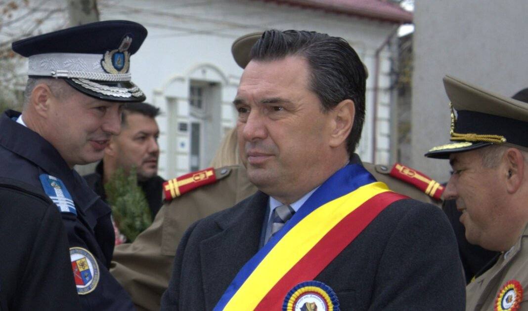 You are currently viewing Primarul din Cernavodă, condamnat definitiv la patru ani de închisoare pentru abuz în serviciu
