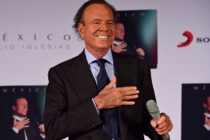 Read more about the article Julio Iglesias, acuzat de agresiune sexuală de către două foste angajate