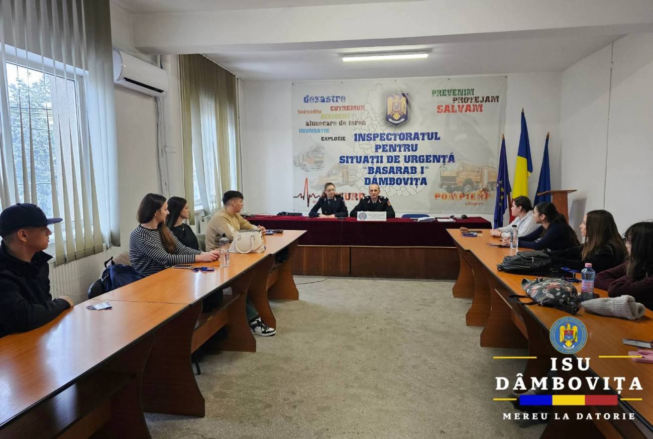 You are currently viewing O nouă serie de voluntari ISU Dâmbovița a început pregătirea în programul „Salvator din pasiune”