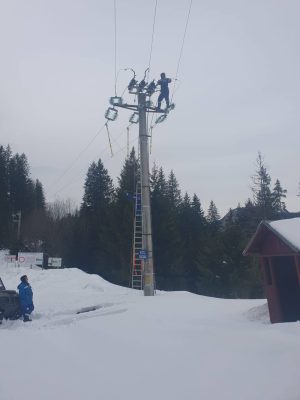 Read more about the article Toți consumatorii din Dâmbovița au fost realimentați cu energie electrică după aproape 72 de ore