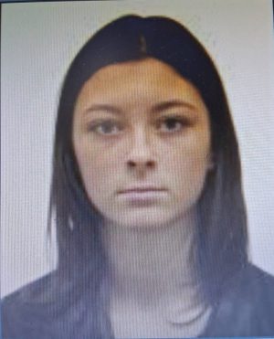 Read more about the article O minoră din Lungulețu, plecată voluntar de la domiciliu, este de negăsit. Ați văzut-o?