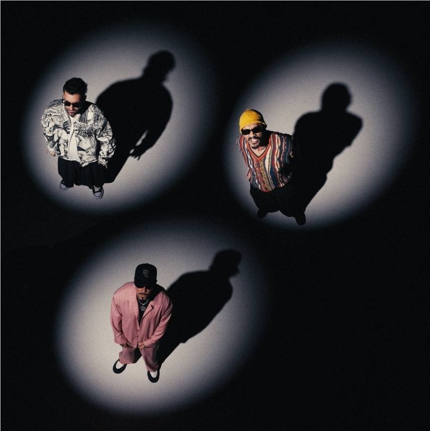 You are currently viewing Alex Velea x Connect-R x Smiley lansează „Ce-ai făcut cu dragostea”, o piesă R&B care te prinde în poveste de la primul vers