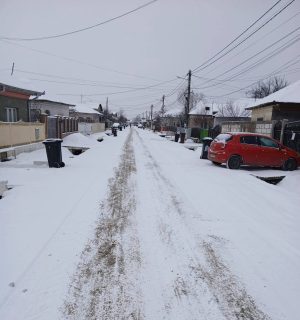Read more about the article Primarul din Bucșani, apel la cetățeni: se anunță un nou episod de iarnă, nu lăsați vehiculele pe marginea drumului