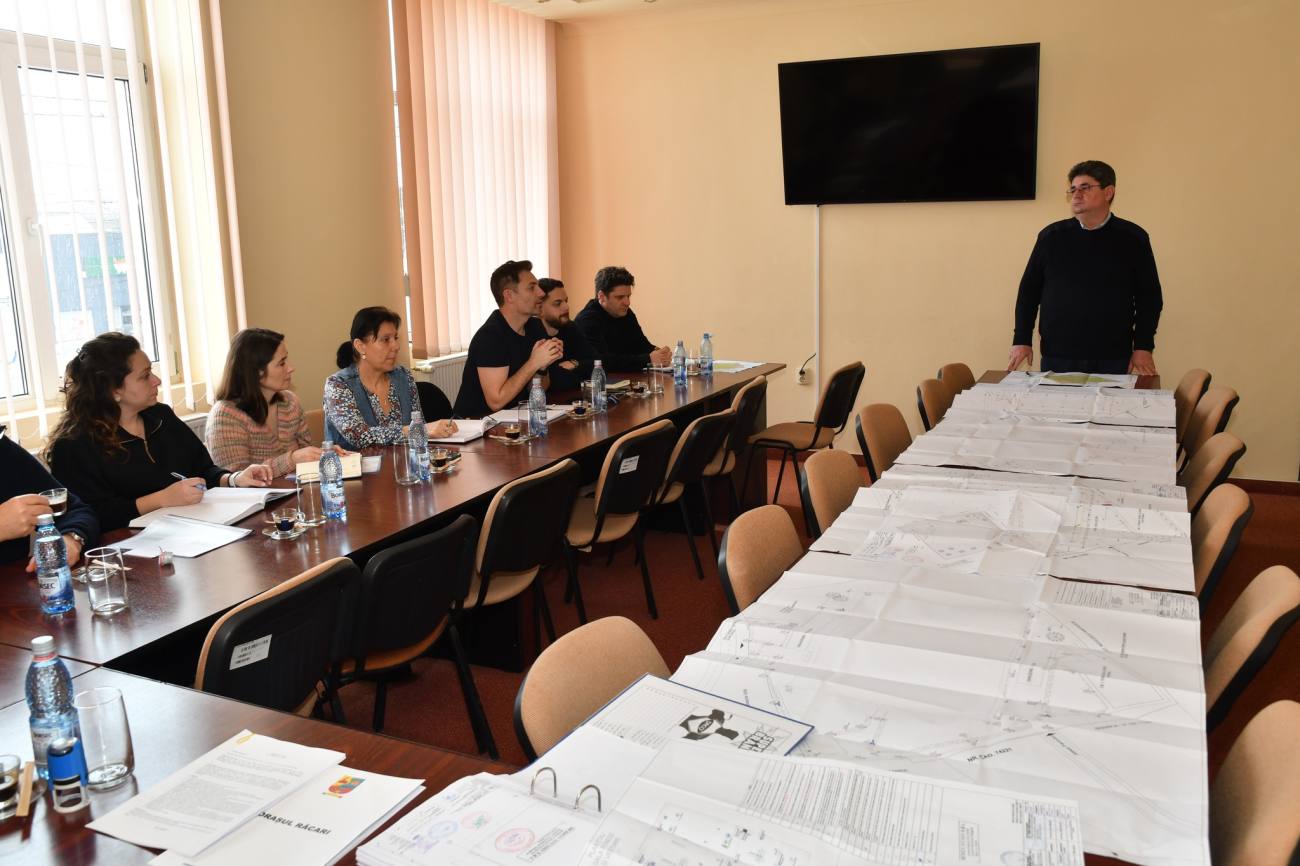 You are currently viewing Ordin de începere a lucrărilor pentru modernizarea Bazei Sportive Răcari