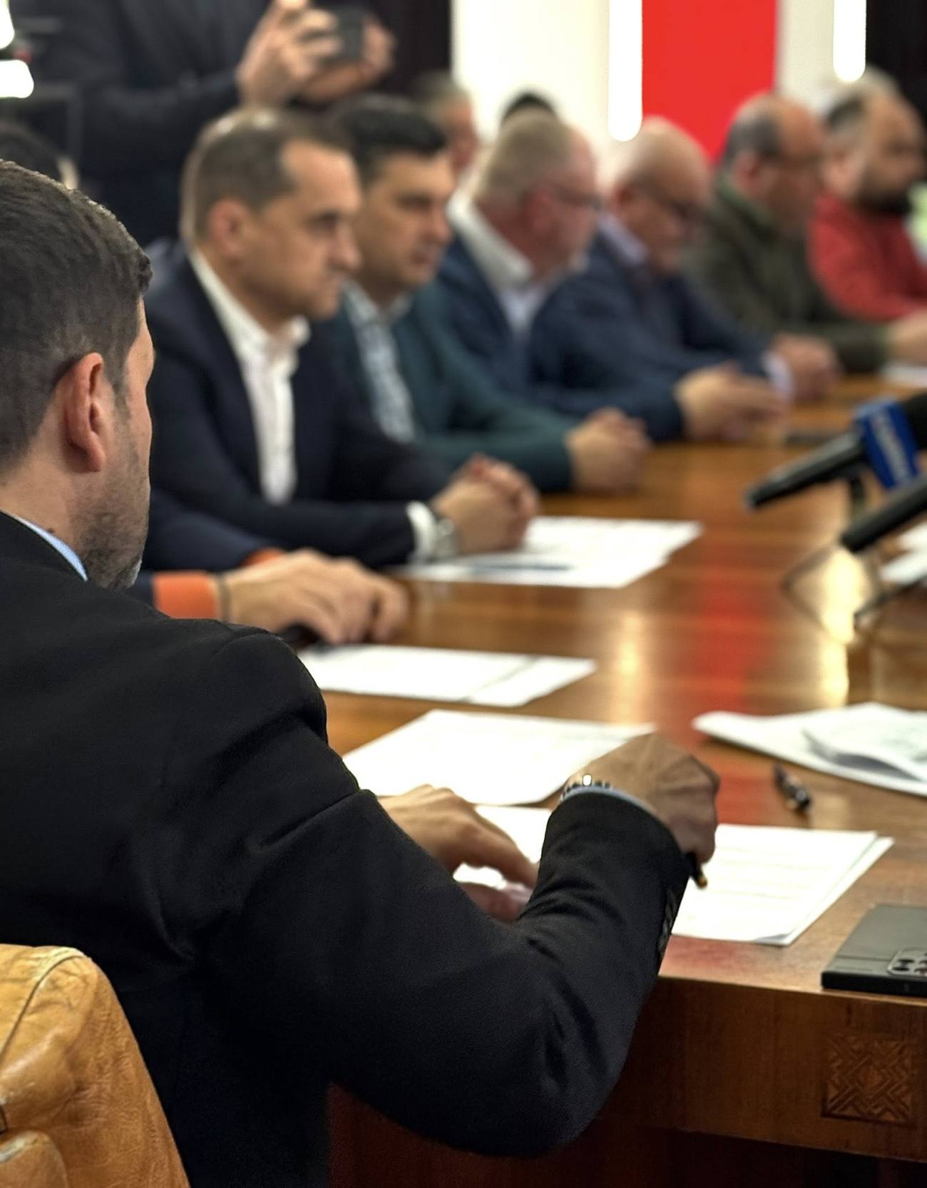 You are currently viewing Ședință a Colegiului Prefectural, astăzi, la Târgoviște. Planul de acțiuni pentru 2026, pe agenda discuțiilor