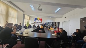 Read more about the article Întâlniri cu cetățenii din Dărmănești pentru clarificarea situațiilor de grănițuire