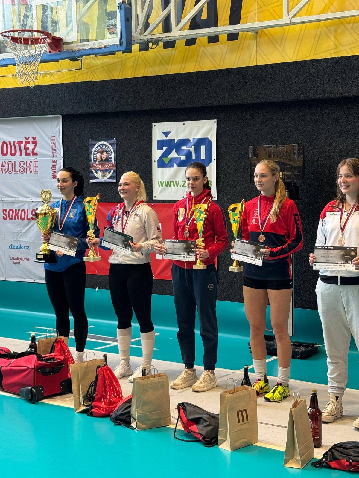 You are currently viewing Floretista Maria Teodorescu, medaliată cu bronz la Sokol Cup 2026