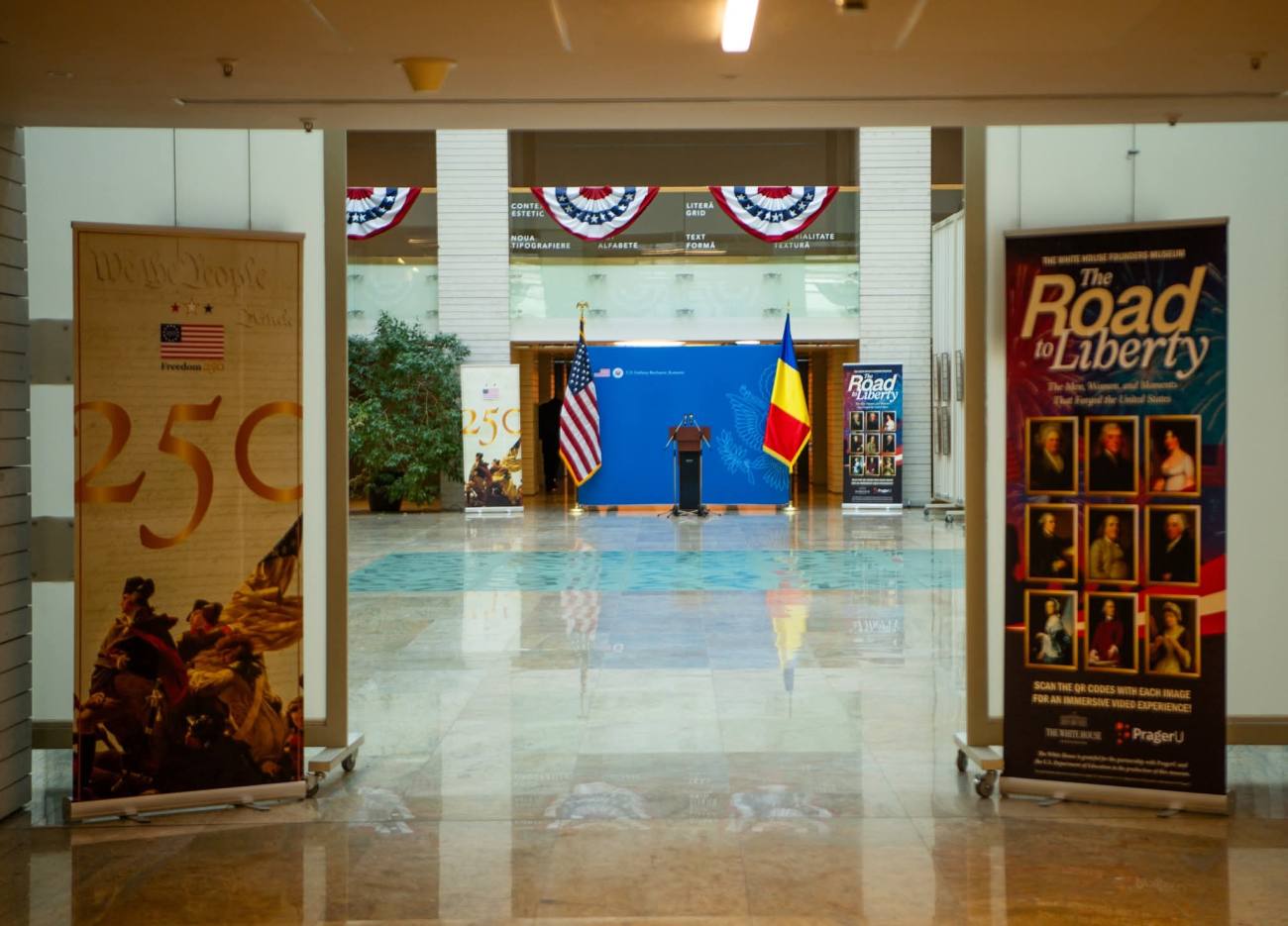 You are currently viewing Expoziția „Muzeul Părinților Fondatori ai Statelor Unite ale Americii” poate fi vizitată la Biblioteca Naţională a României