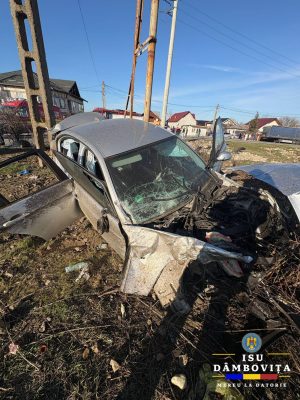 Read more about the article TREI PERSOANE AU FOST RĂNITE ÎN URMA ACCIDENTULUI  FEROVIAR DIN LOCALITATEA VOIA!