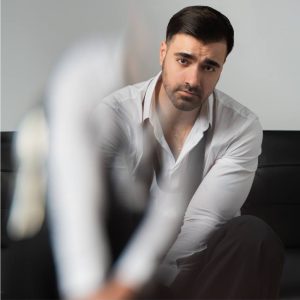 Read more about the article Liviu Teodorescu lansează „Ai să înțelegi”, un single pop care explorează durerea despărțirii și sentimentul de pierdere a unei iubiri autentice