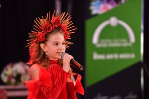 Read more about the article România cântă la Târgoviște! Tineri artiști din 20 de județe, în competiția „Glasul Valahiei” 2026