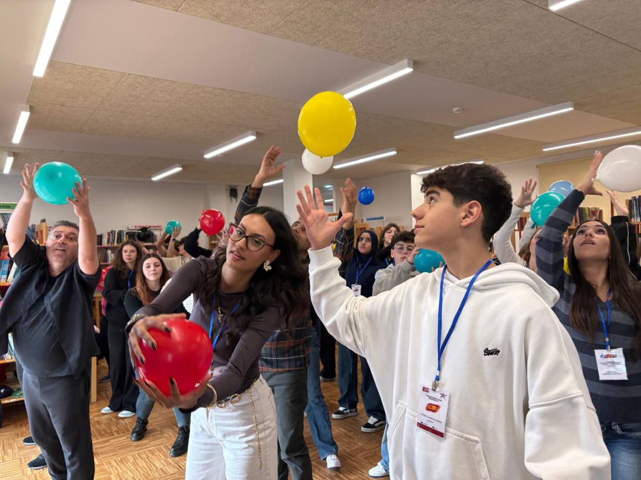 You are currently viewing Profesori și elevi din Dâmbovița, implicați într-un proiect Erasmus+ dedicat incluziunii și egalității