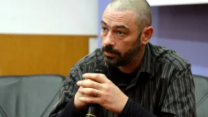 Read more about the article Fiul lui Andrei Pleșu, trimis în judecată pentru trafic de droguri