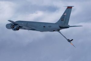 Read more about the article Un avion american de realimentare cu cel puțin cinci persoane la bord s-a prăbușit în Irak