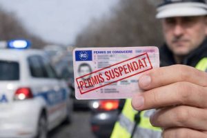 Read more about the article Permisul suspendat pentru șoferii care nu își plătesc amenzile. Virgil Guran: Cine greșește trebuie să plătească