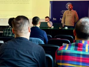 Read more about the article Reuniune la Instituția Prefectului pentru stabilirea zonelor prioritare de biodiversitate din Dâmbovița