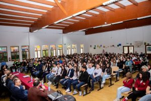 Read more about the article Laurentiu Costache, primar Titu: Drogurile înseamnă dependență, pierderea controlului, probleme de sănătate și destine frânte