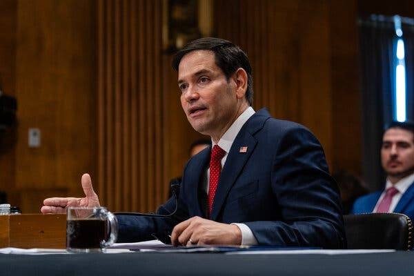 You are currently viewing Marco Rubio va vizita Roma, pentru a repara relațiile SUA cu Papa și Meloni