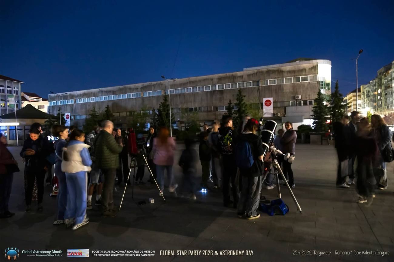 You are currently viewing Târgoviștenii au privit cerul prin telescoape, la Global Star Party, eveniment transmis în rețeaua internațională