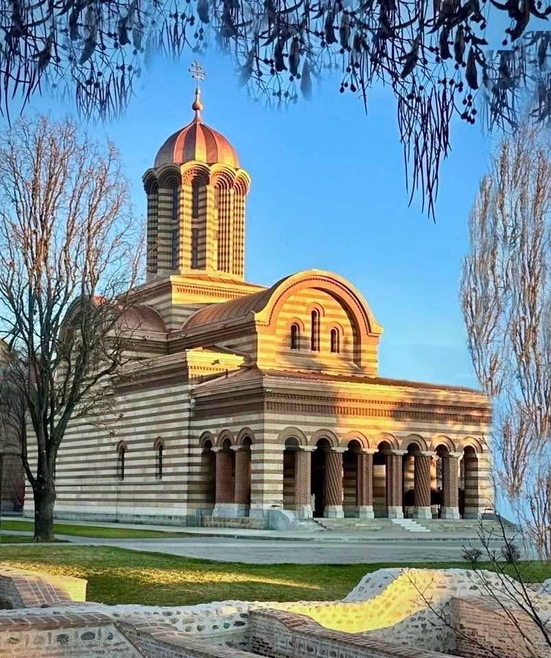 You are currently viewing PROGRAMUL SLUJBELOR PASCALE CE VOR FI OFICIATE DE CĂTRE ÎNALTPREASFINŢITUL PĂRINTE ARHIEPISCOP ȘI MITROPOLIT NIFON