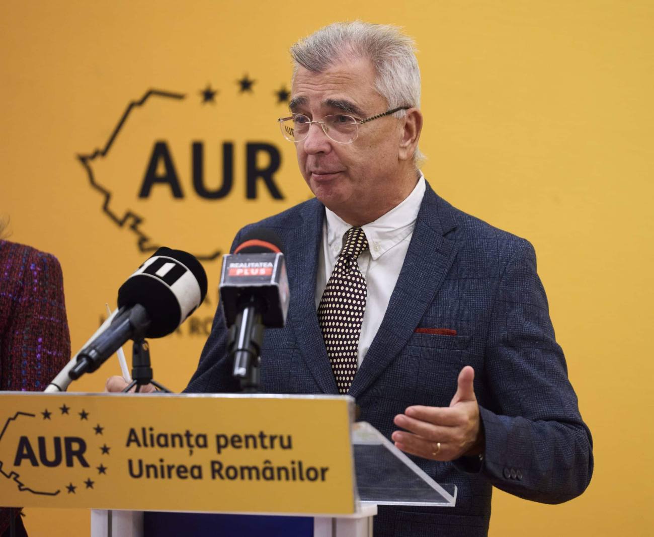 You are currently viewing AUR va depune la începutul lunii mai o moțiune de cenzură împotriva Guvernului Bolojan