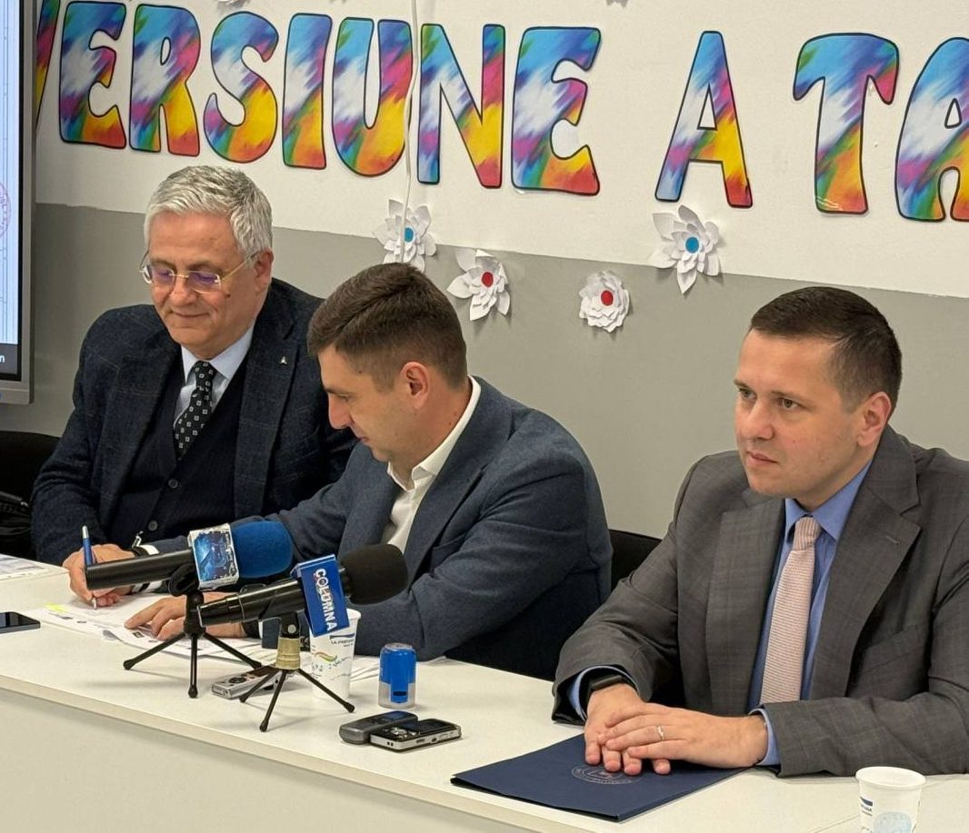 You are currently viewing Contract semnat prin ADR Sud-Muntenia la Corbii Mari, pentru modernizarea dispensarului din Petrești