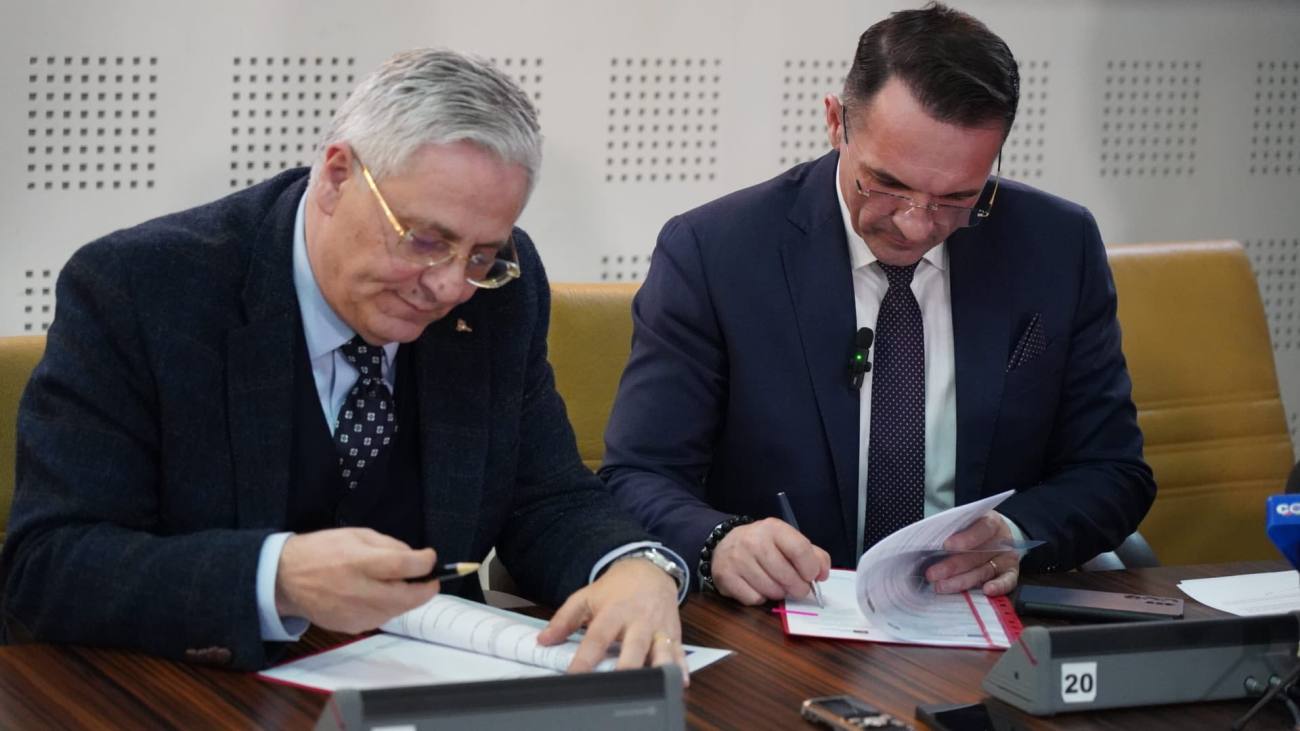 You are currently viewing Fonduri europene pentru sportul școlar din Târgoviște