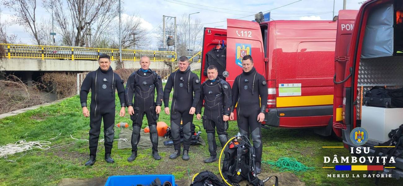 You are currently viewing Scafandrii ISU Dâmbovița, antrenament pe râul Argeș 