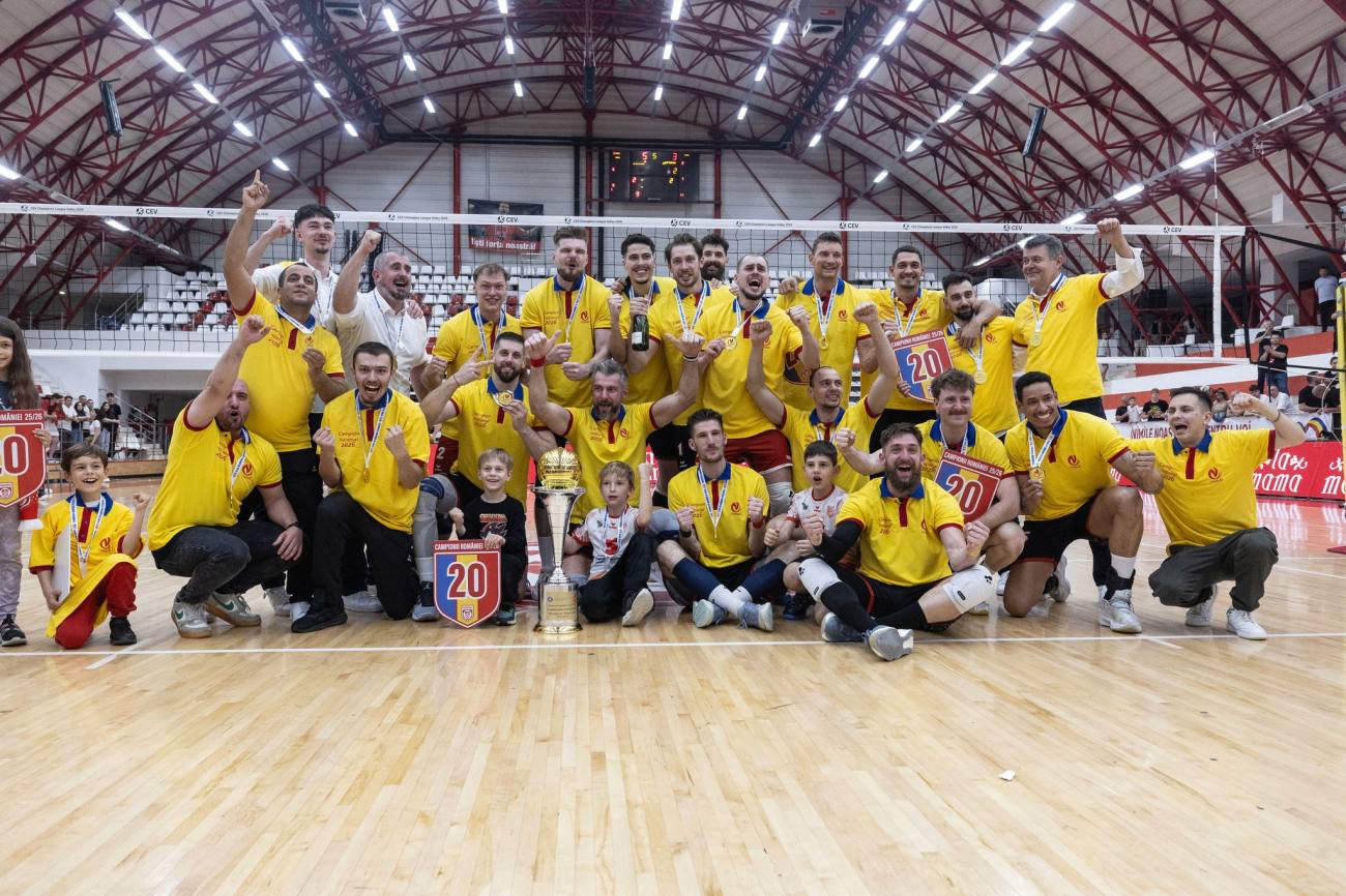 You are currently viewing Dinamo București, pentru al doilea an consecutiv campioana României la volei masculin