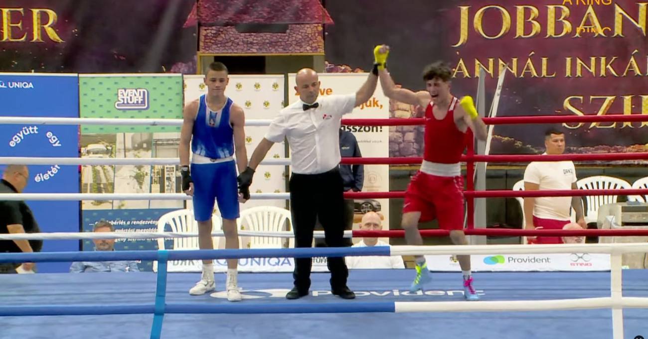 You are currently viewing Boxerii români U17 au strălucit la „Bornemissza Memorial”! Au urcat de șapte ori pe podium, iar patru dintre medalii au fost de aur