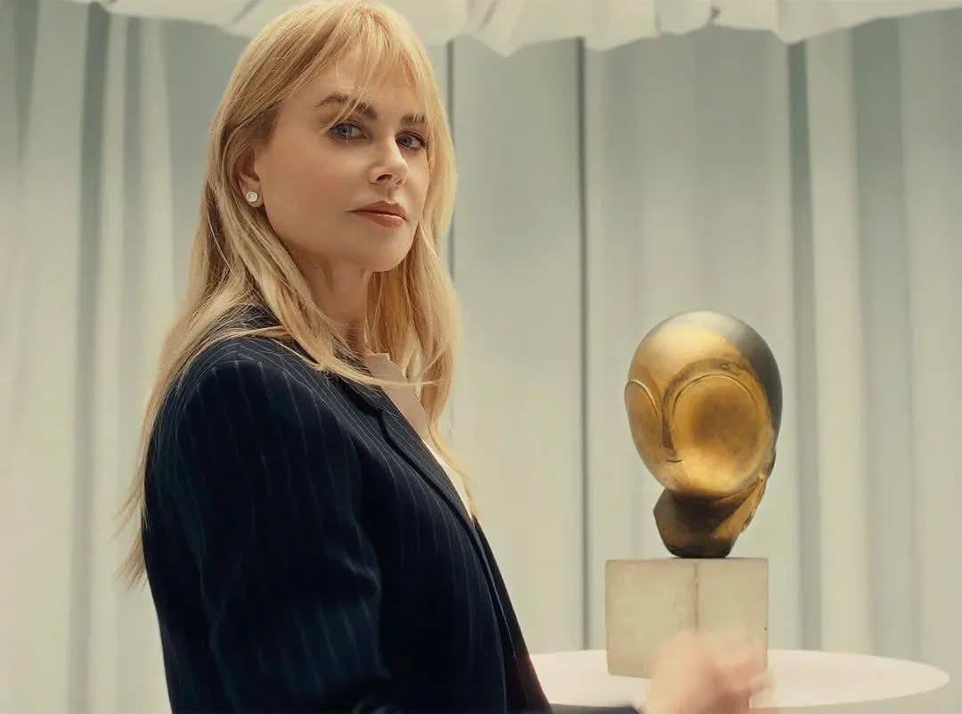 You are currently viewing Nicole Kidman promovează „Danaida” lui Brâncuși