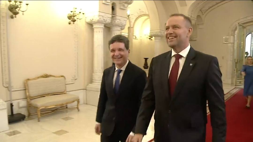 You are currently viewing Președintele Poloniei, primit de Nicușor Dan la Palatul Cotroceni