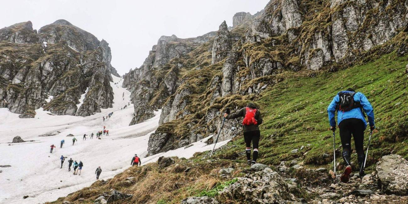 You are currently viewing Alpinist dâmbovițean despre incidentul de la Transylvania 100: După cele întîmplate zilele astea și felul cum opinia publică a reacționat, rămîi mut