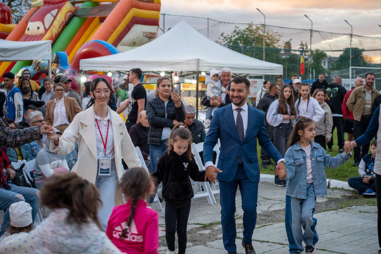 You are currently viewing Ziua Comunei Aninoasa a adus comunitatea împreună, într-o atmosferă de sărbătoare și voie bună