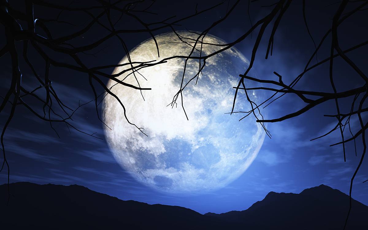 You are currently viewing În această seară se va observa „Luna Albastră” pe cerul României