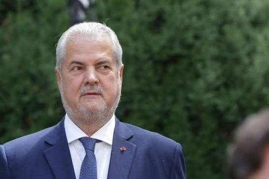You are currently viewing S-a adoptat Hotărârea de Guvern privind retragerea statutului de utilitate publică al Asociaţiei de Drept Internaţional şi Relaţii Internaţionale (A.D.I.R.I.), prezidată de Adrian Năstase