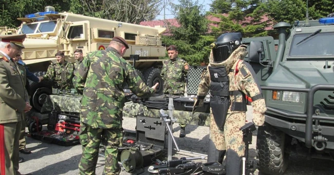 You are currently viewing Un proiectil cu două kilograme de explozibil a fost descoperit într-o curte din localitatea Pardina, județul Tulcea