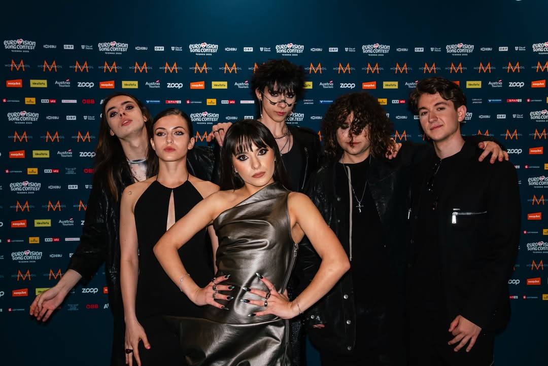 You are currently viewing România, calificată în finala Eurovision, cu piesa „Choke Me”