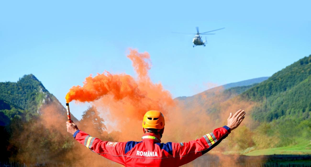 You are currently viewing Turist bulgar, salvat cu elicopterul, după ce a căzut zeci de metri într-o prăpastie din Bucegi