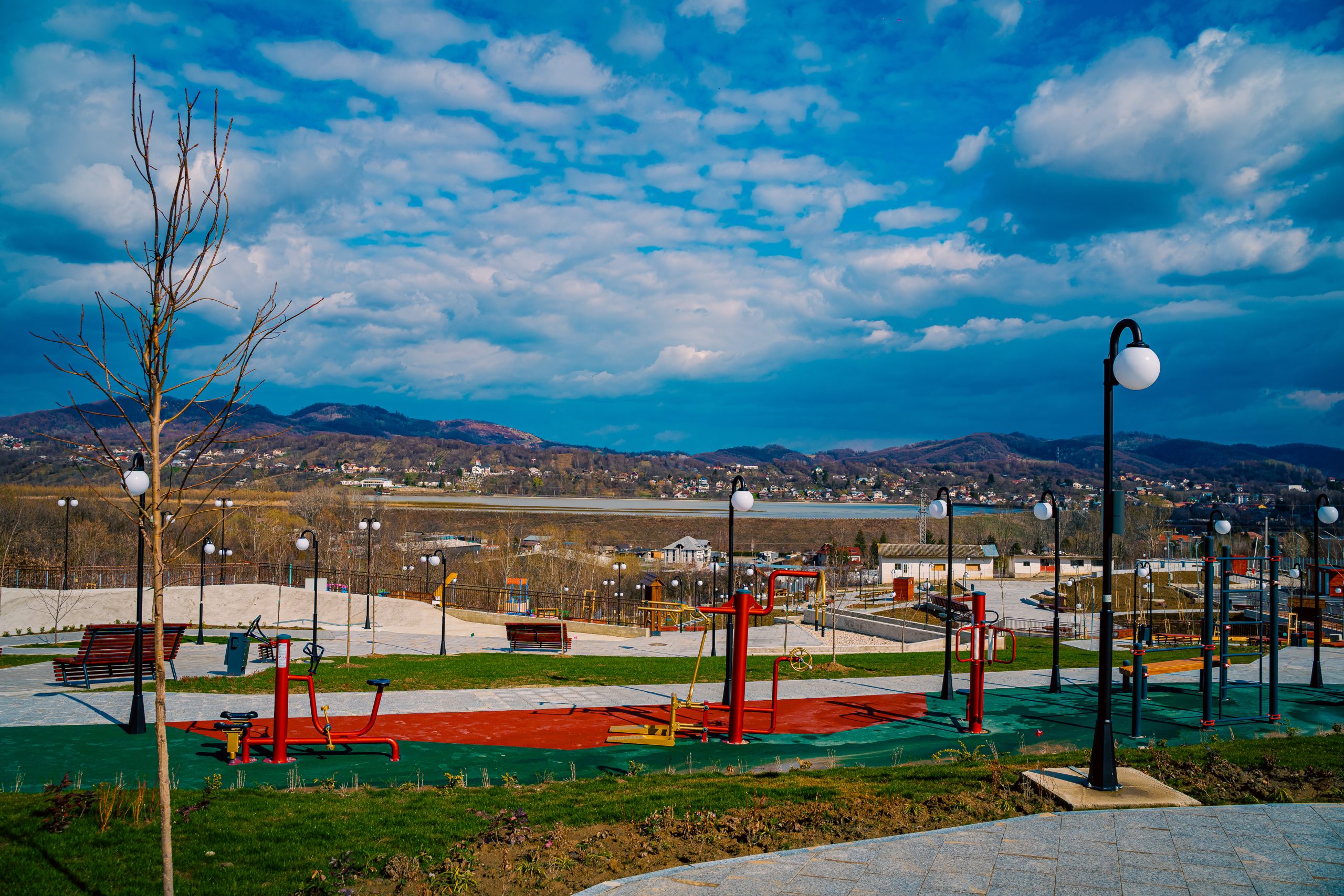 You are currently viewing Primăria Pucioasa anunță finalizarea proiectului „CREARE ZONA DE AGREMENT „MOȚĂIANCA” ÎN STAȚIUNEA BALNEOCLIMATERICĂ ORAȘ PUCIOASA”