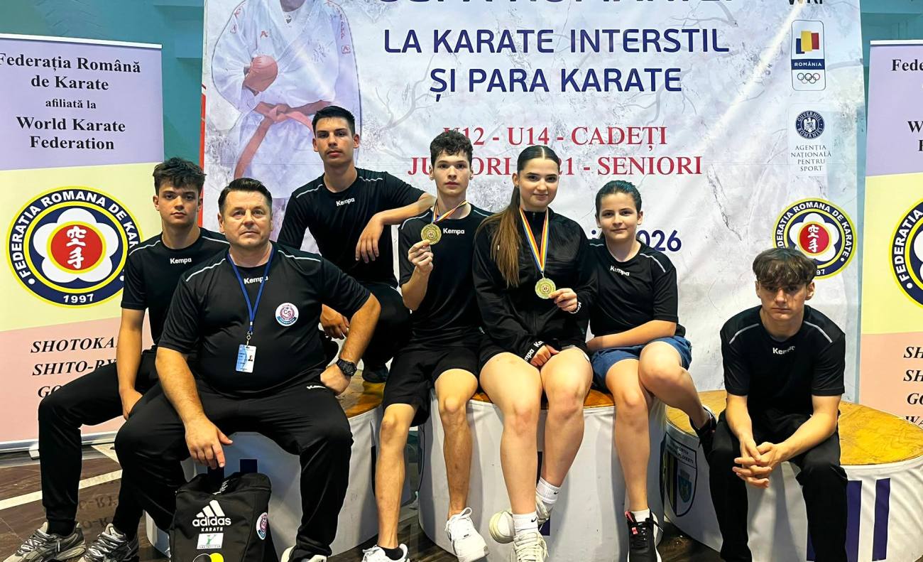 You are currently viewing Au strălucit la kumite! Doi sportivi de la CS Târgoviște, medaliați cu aur la Cupa României de Karate Interstiluri