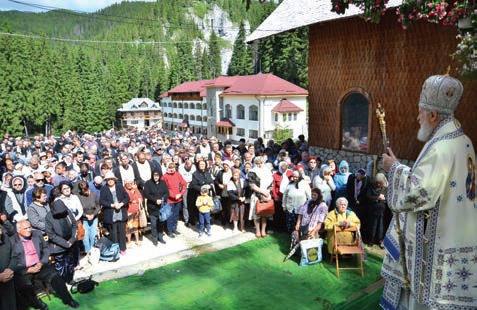 You are currently viewing LUNI, 29 IUNIE 2026, VA FI SĂRBĂTORIT HRAMUL MĂNĂSTIRII PEȘTERA IALOMIȚEI DIN MUNȚII BUCEGI