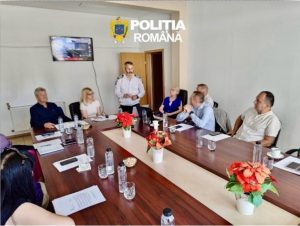 Read more about the article ACTIVITATE PREVENTIVĂ ÎN CADRUL CAMPANIEI “UNIȚI ÎMPOTRIVA ESCROCHERIILOR”