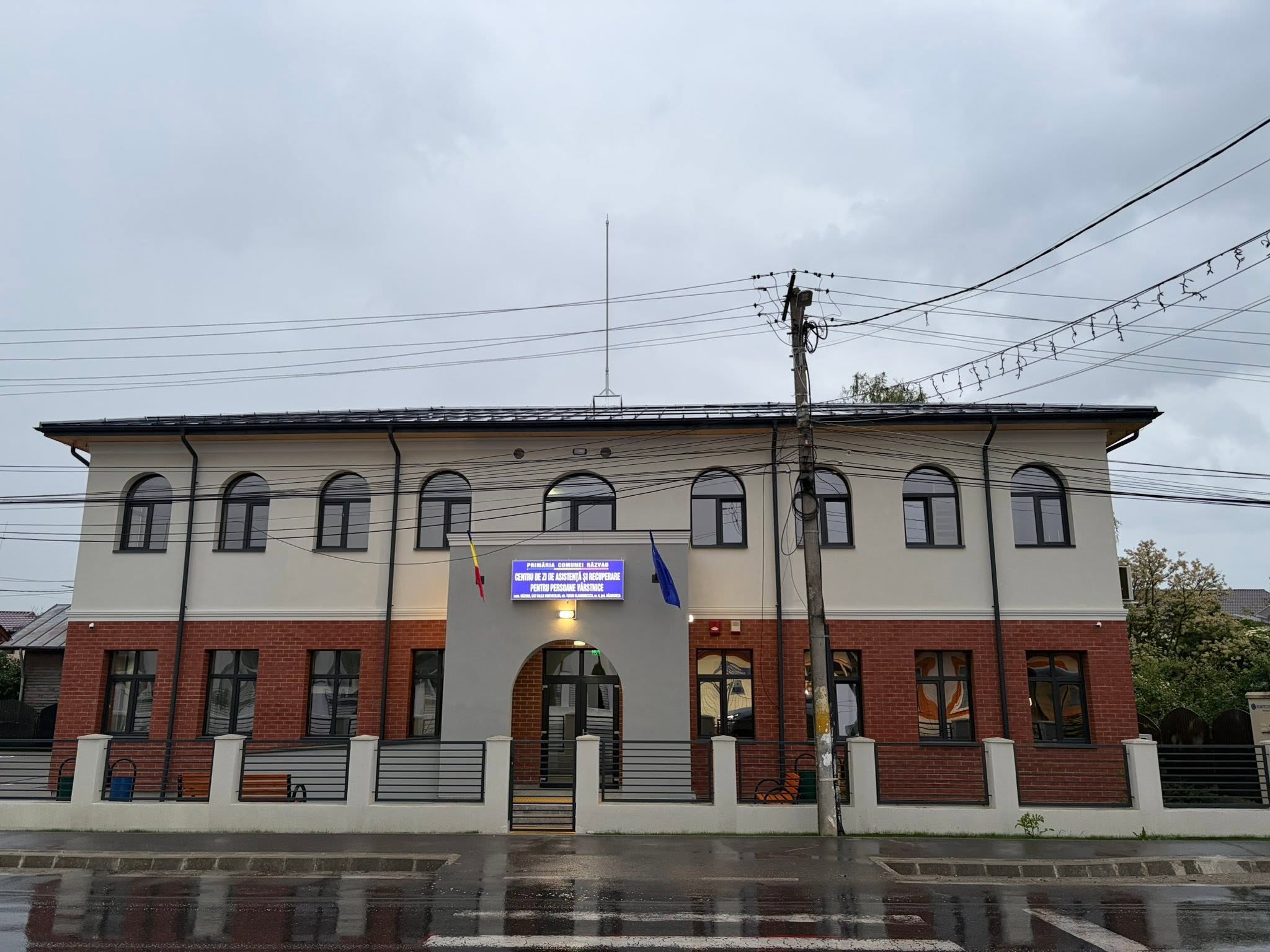 You are currently viewing Seniorii din Răzvad vor beneficia de un centru modern de asistență și recuperare