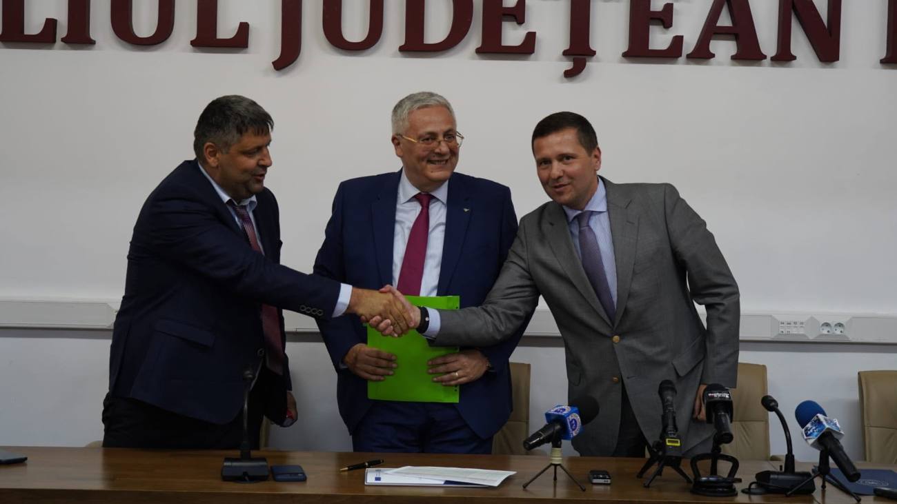 You are currently viewing Educația, prioritate la Bucșani. Proiect major pentru modernizarea Școlii nr. 2