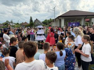 Read more about the article Sute de copii au sărbătorit Ziua Copilului la Vulcana-Pandele, în cadrul evenimentului „Mega Distracție”