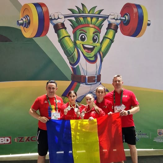 You are currently viewing Halterofilii români au început în forță Campionatul Mondial U17! Trei medalii cucerite de tricolori încă din prima zi