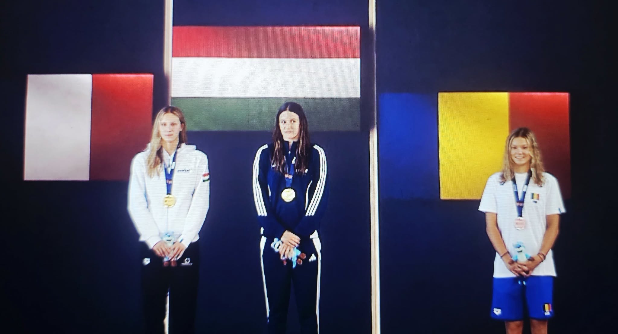 You are currently viewing România, un nou podium la Campionatul European de înot pentru juniori! Aissia Prisecariu, medaliată cu bronz în proba de 200 m spate